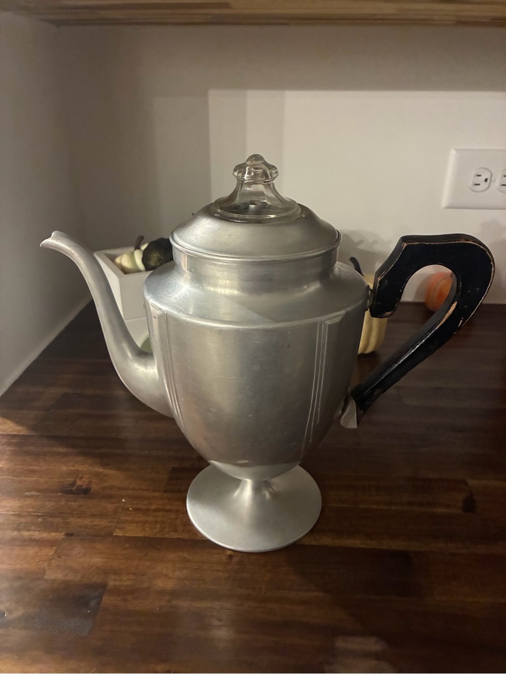Vintage-Style Metal Coffee Percolator with Black Handle and Spout